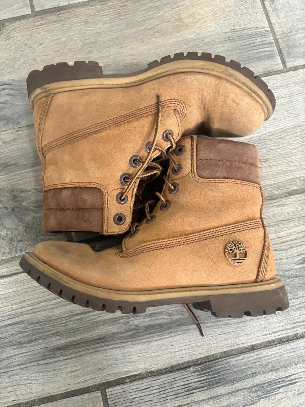 Women’s Timberland 6-Inch Premium Waterproof Leather Boots w/ Cookie Print Insol